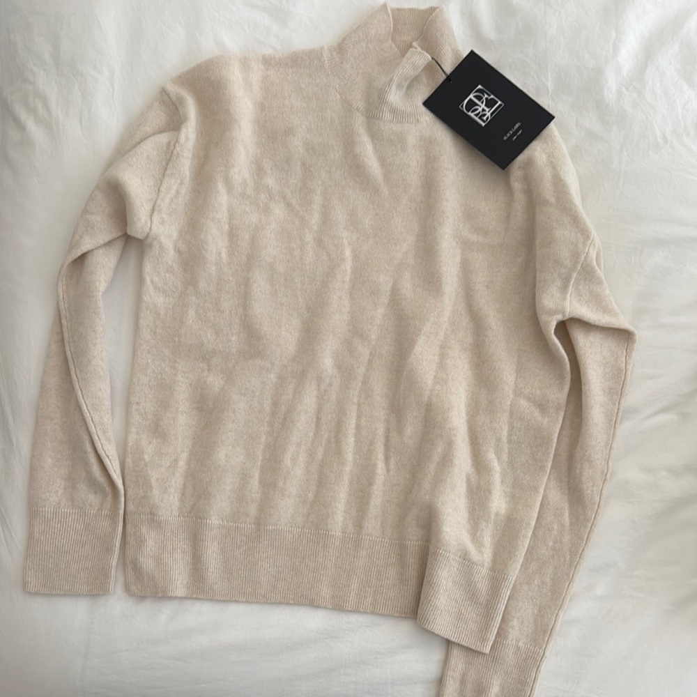 Oak and Fort Cashmere Cream Turtleneck Sweater